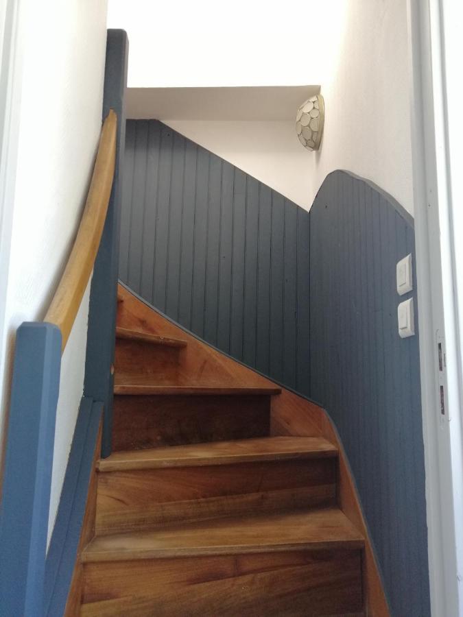 Le Miraillet, Gite Saint-Illide ภายนอก รูปภาพ